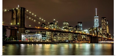 Brooklyn Bridge and New York City Skyline at Night