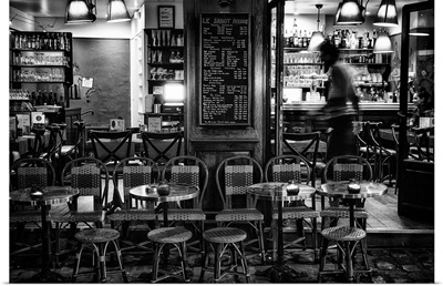 Cafe in Paris at night