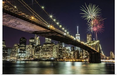 Fireworks over the Brooklyn Bridge in New York City