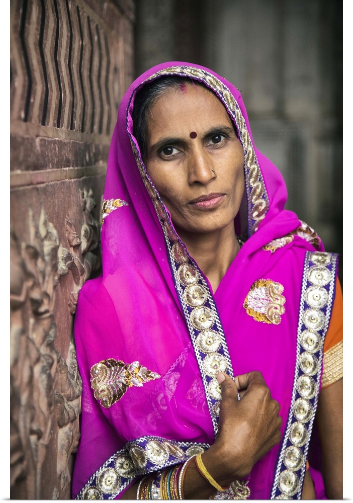 Indian woman at the Taj Mahal in Agra, India