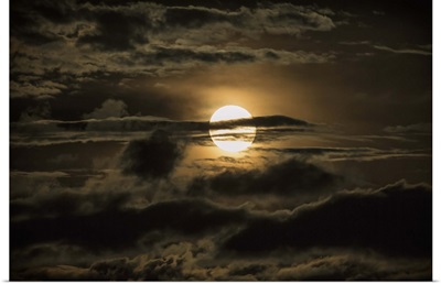 Moonrise in Sedona