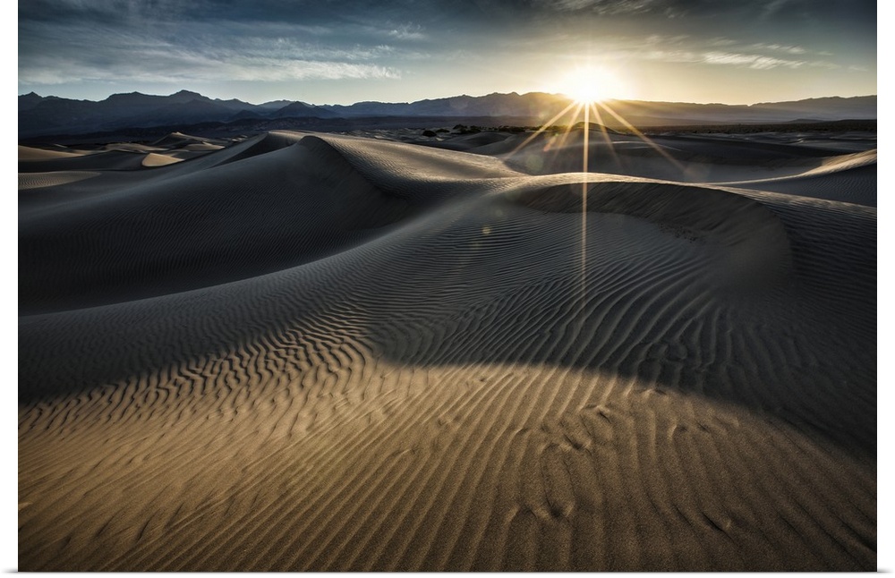 The amazing Mesquite Sand Dunes at sunrise in Death Valley National Park