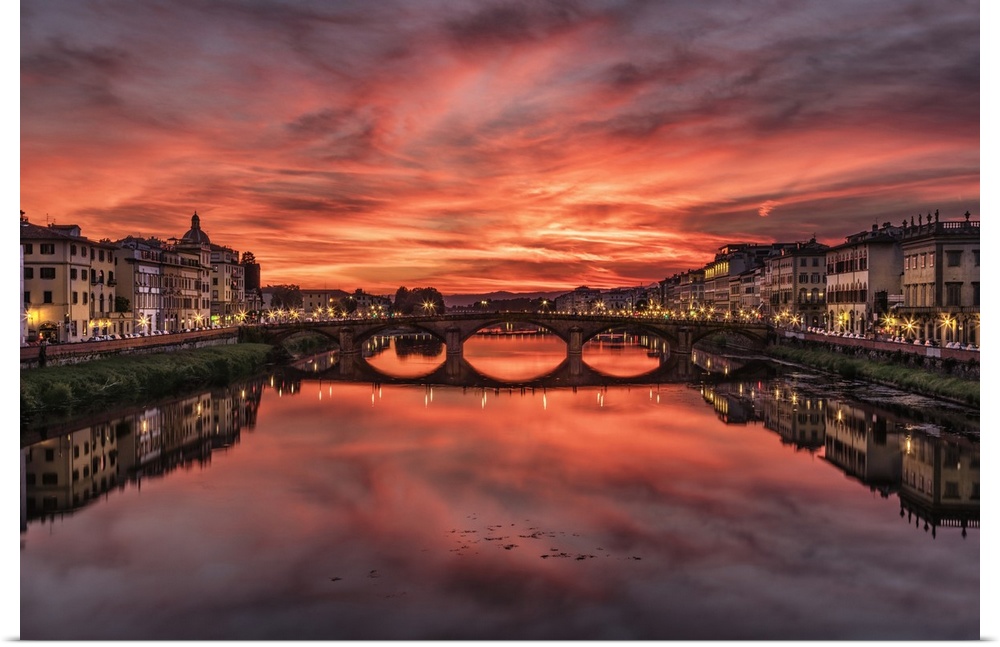 The Arno River at sunset in Florence, Italy