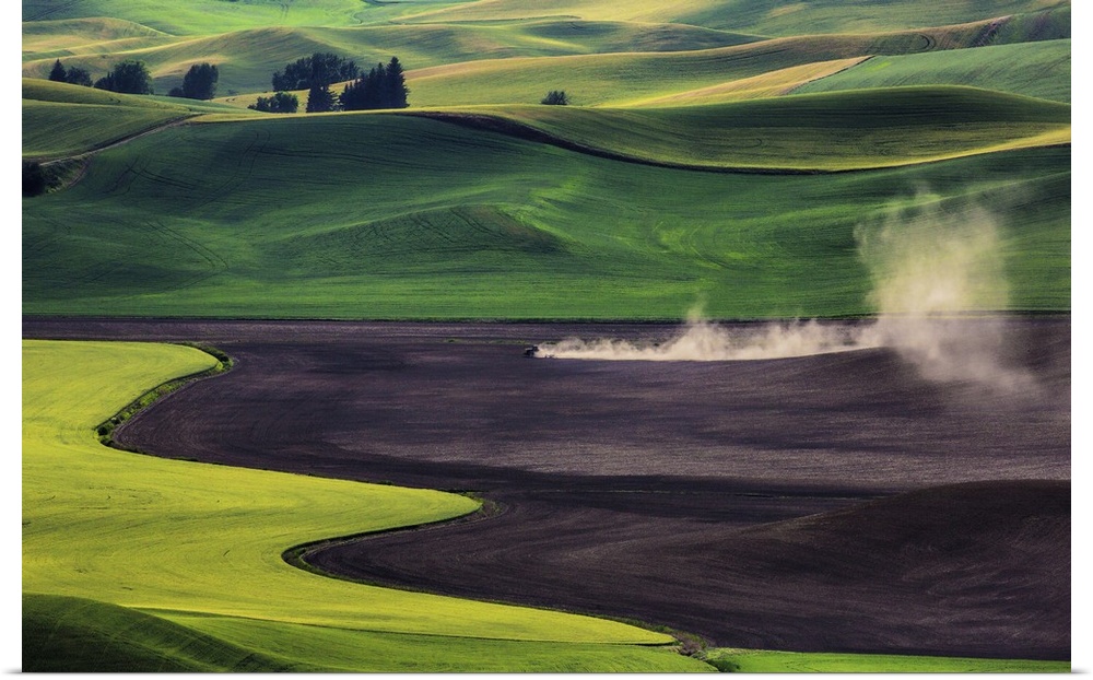 Tractor working in the wheat fields of the Palouse, Washington.