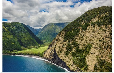 The big island's stunning Waipi'o Valley, seen from offshore