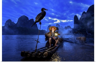 Fisherman Of Guilin, Li River And Karst Mountains At Dawn,  Guangxi, China