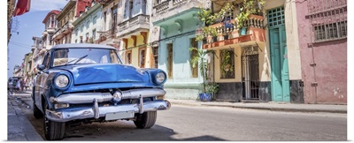 Vintage Classic American Car In Havana, Cuba