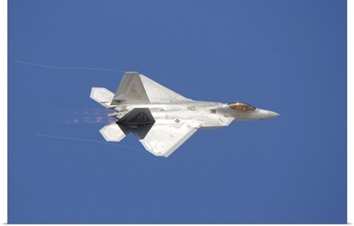 An F-22 Raptor in flight over Nellis Air Force Base, Nevada