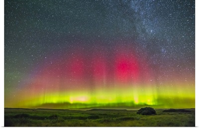 Aurora borealis above Grasslands National Park in Saskatchewan, Canada