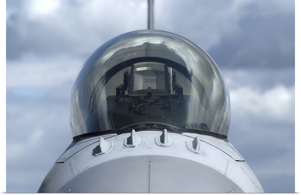 Close-up view of the canopy on a F-16A Fighting Falcon.