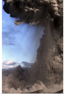 Eyjafjallajkull eruption Summit crater Iceland