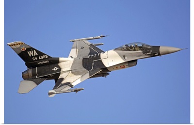 F-16C Fighting Falcon flying over Fallon, Nevada
