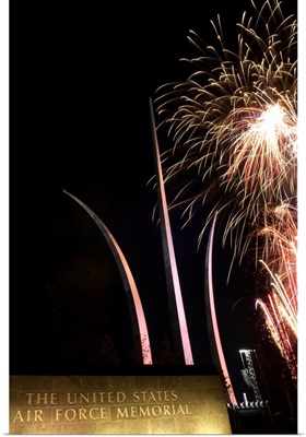 Fireworks light up the Air Force Memorial at Arlington Virginia