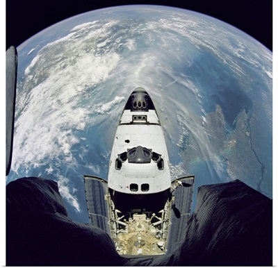 Fisheye view of the Space Shuttle Atlantis