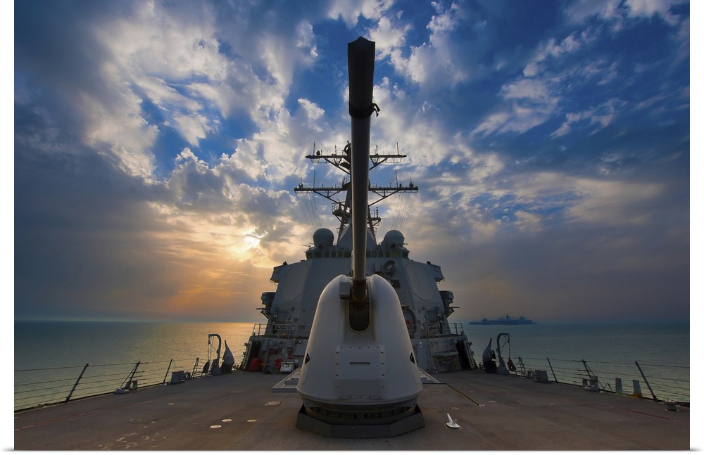 Arabian Sea, March 22, 2011 - The guided-missile destroyer USS Higgins (DDG-76) is underway in the Arabian Gulf.