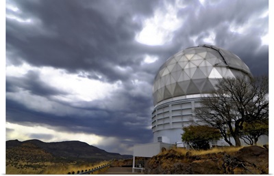 HobbyEberly Telescope observatory dome at McDonald Observatory