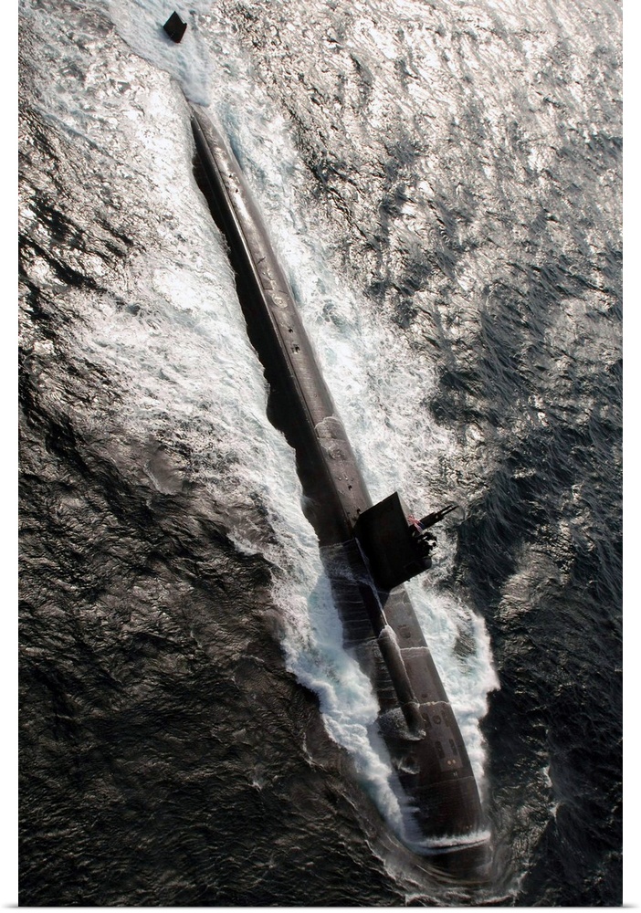 Los Angeles-class submarine USS Asheville.