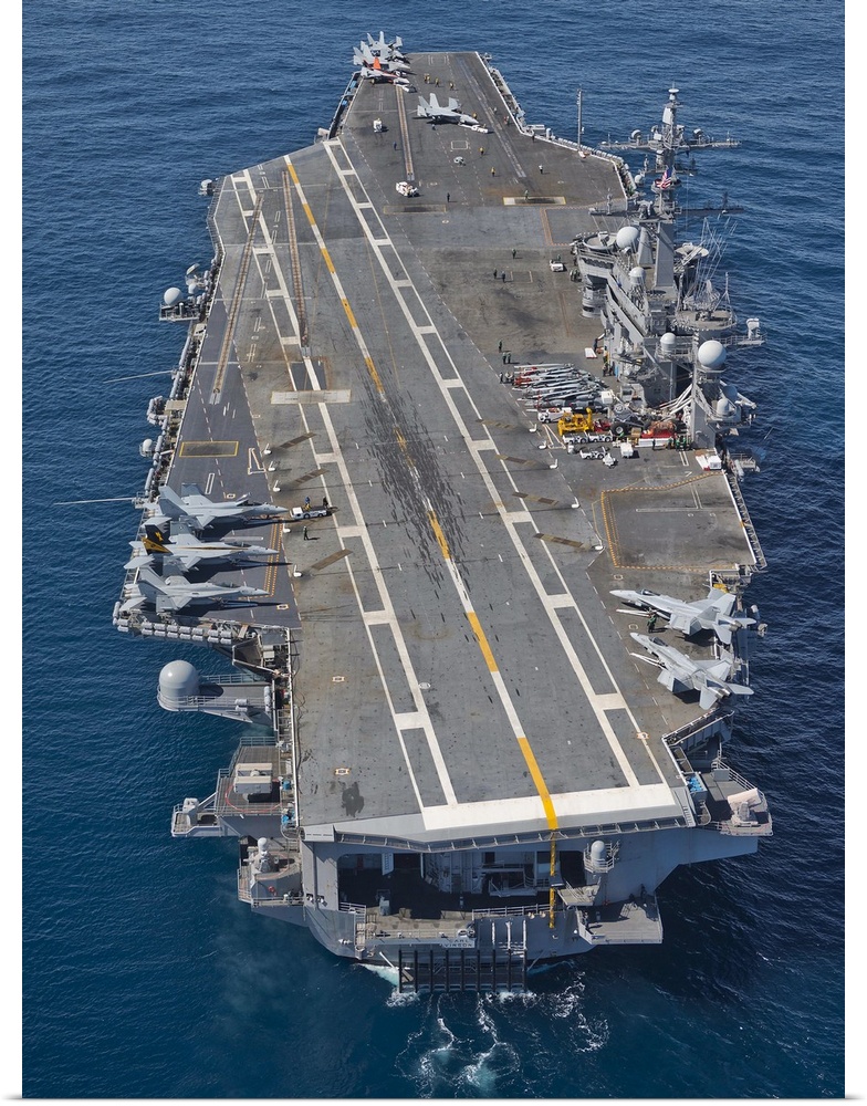 Pacific Ocean, February 15, 2013 - The aircraft carrier USS Carl Vinson is underway conducting Precision Approach Landing ...