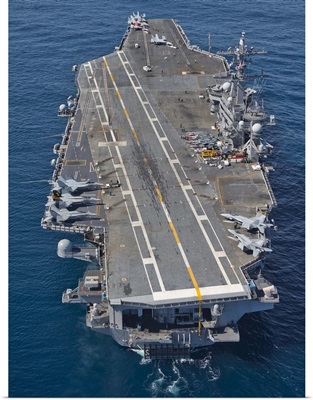 The aircraft carrier USS Carl Vinson in the Pacific Ocean