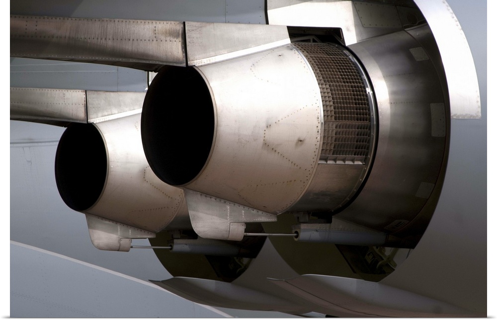 The engines on a C-17 Globemaster of the U.S. Air Force.