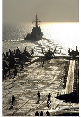 The Spanish Navy frigate Alvaro de Bazan pulls away from USS Theodore Roosevelt