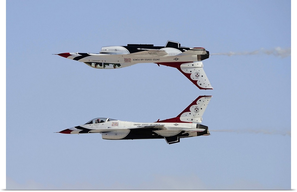 November 10, 2012 - F-16 Thunderbirds in an inverted calypso pass formation during a training session for the Aviation Nat...