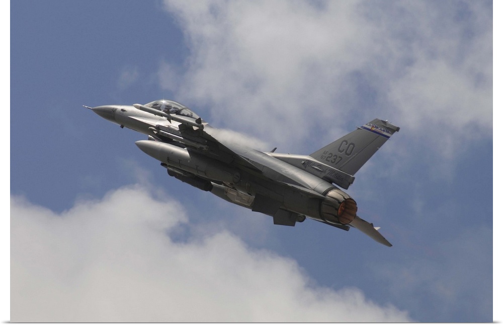 U.S. Air Force F-16C from the 140th Fighter Wing  Colorado Air National Guard taking off from Natal Air Force Base, Brazil.