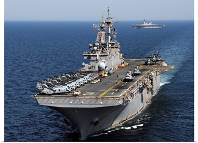 USS Essex transits off the coast of northeastern Japan