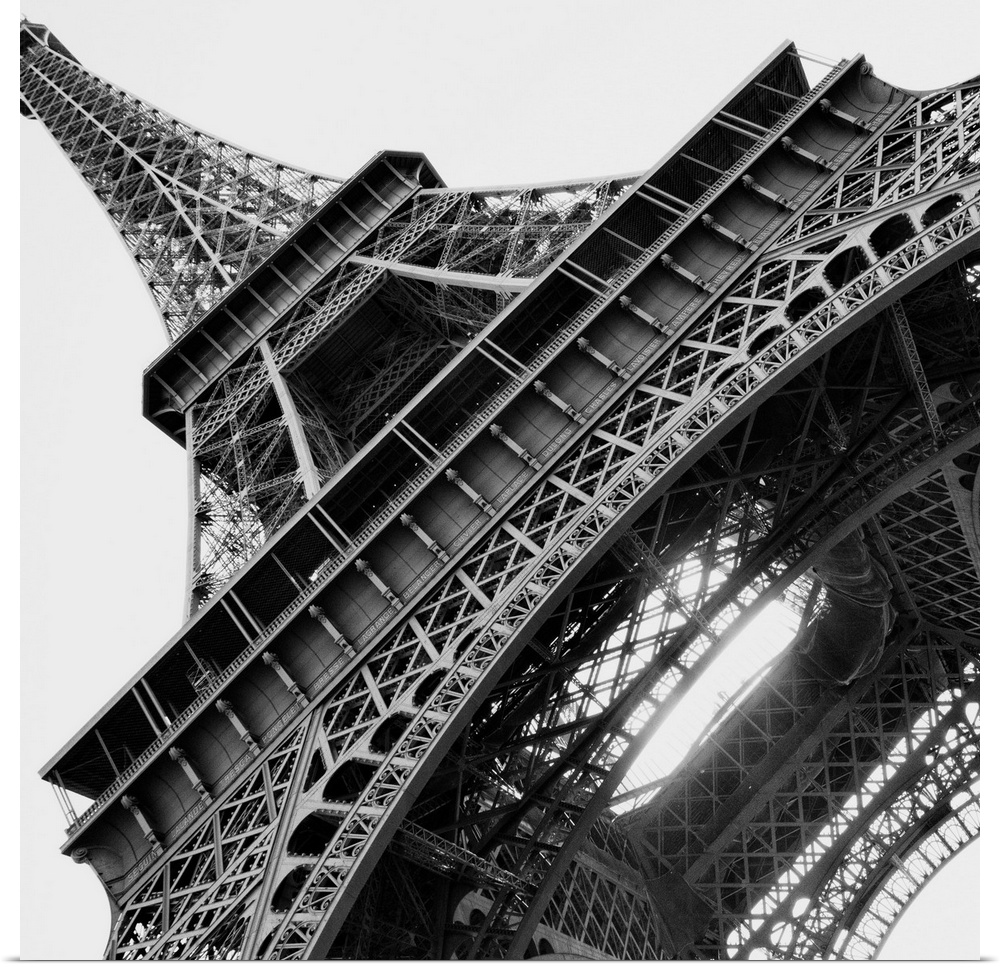 Eiffel Views Square I