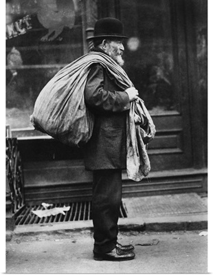 An old man who buys old clothes in New York City, 1910