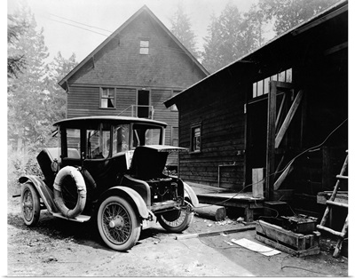 Charging the battery of a Detroit Electric automobile, 1919