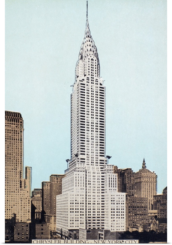 The Chrysler building on 42nd Street and Lexington Avenue in New York. American postcard, early 1930s.