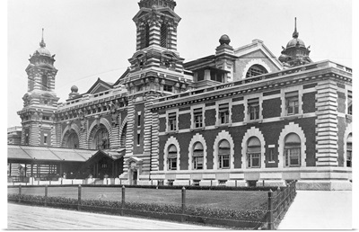 Ellis Island, C.1920