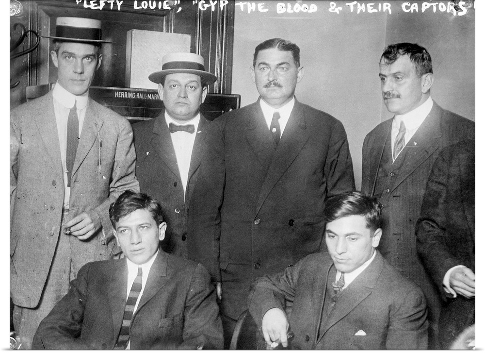 Front: Louis 'Lefty Louie' Rosenberg and Harry 'Gyp the Blood' Horowitz, New York gangsters accused of murdering Herman Ro...
