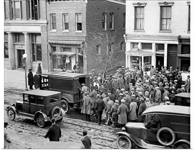 Police raid on a illegal gamblers' den on East 12th Street in New York City, 1925