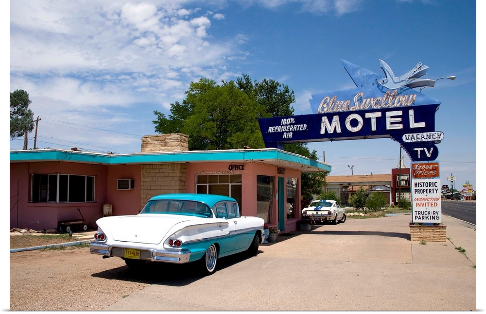 The Blue Swallow Motel along Route 66 in Tucumcari, New Mexico. Photograph by Carol M. Highsmith, July 2006.