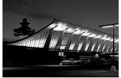A building at Dulles International airport