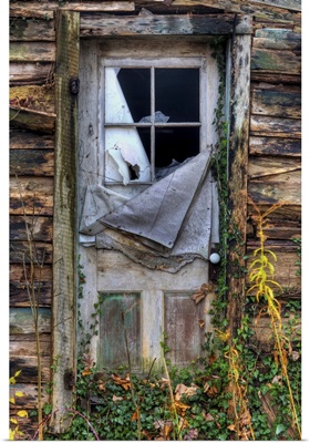 Door on old cabin in Hocking Hills Ohio