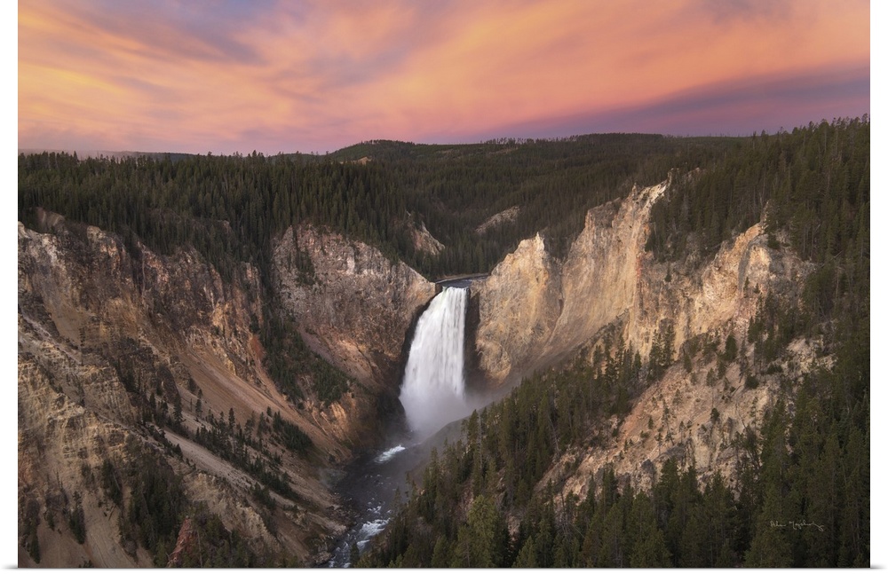 Sunrise over Lower Falls of the Yellowstone River seen from Lookout Point, Yellowstone National Park