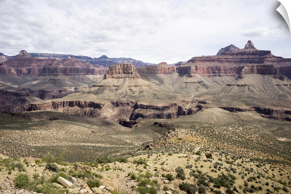 A view into The Grand Canyon along South Kaibab Trail. Grand Canyon National Park, Arizona