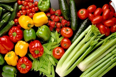 Arrangement of fruits and vegetables