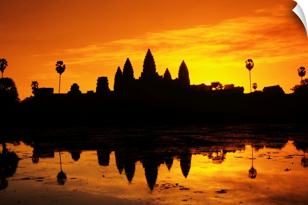 Cambodia, Siem Reap, Angkor Wat, Silhouette Of Temple At Sunrise
