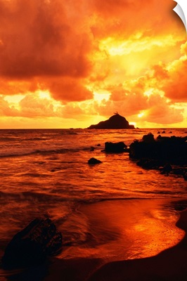 Hawaii, Maui, Hana, Orange And Yellow Sunrise Over The Ocean