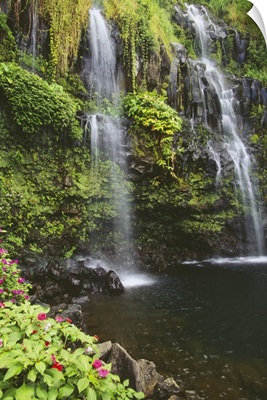 Hawaii, Maui, Hana, Two Waterfalls Into One Pool, Lush Greenery