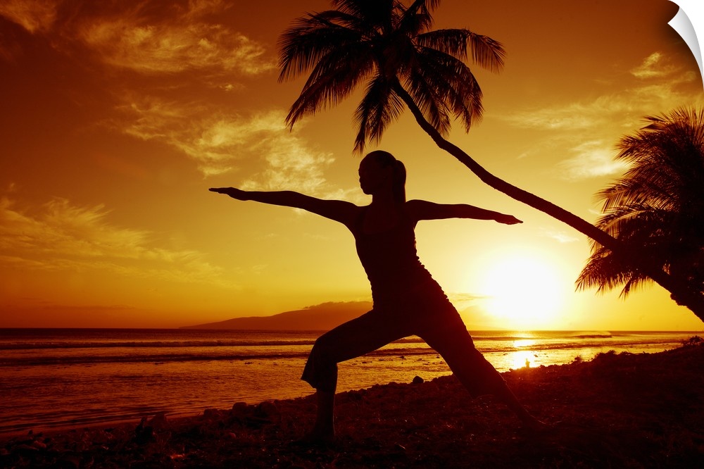 Hawaii, Maui, Olowalu, Woman Doing Yoga By The Ocean At Sunset