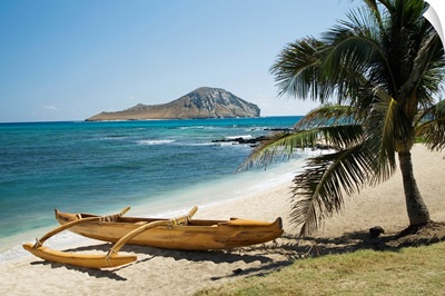 Hawaii, Oahu, East Shore Rabbit Island And Koa Canoe