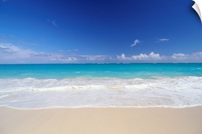 Hawaii, Pristine White Sand Beach With Clear Turquoise Water, Blue Sky On Horizon