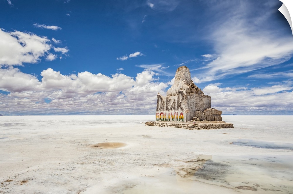 Monument to the Dakar Rally at Salar de Uyuni, the world's largest salt flat; Potosi Department, Bolivia.