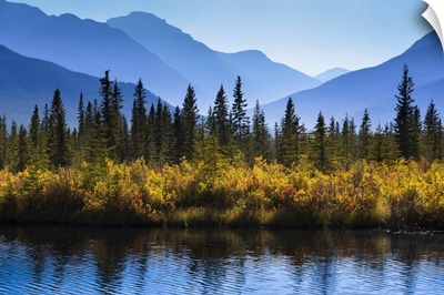 Mountain Range At Vermilion Lakes In Autumn, Banff National Park, Alberta, Canada