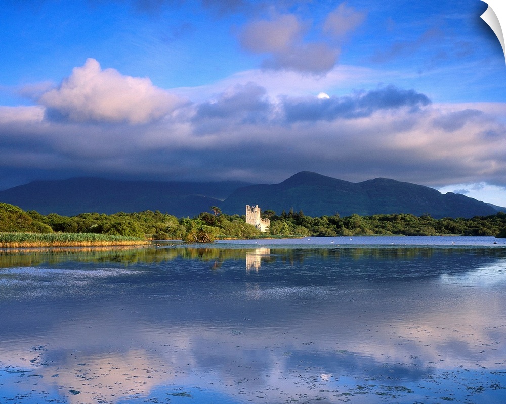 Muckross Lake, Ross Castle, Killarney, Co Kerry, Ireland